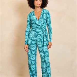Top Aven is een teal top met print en overslag