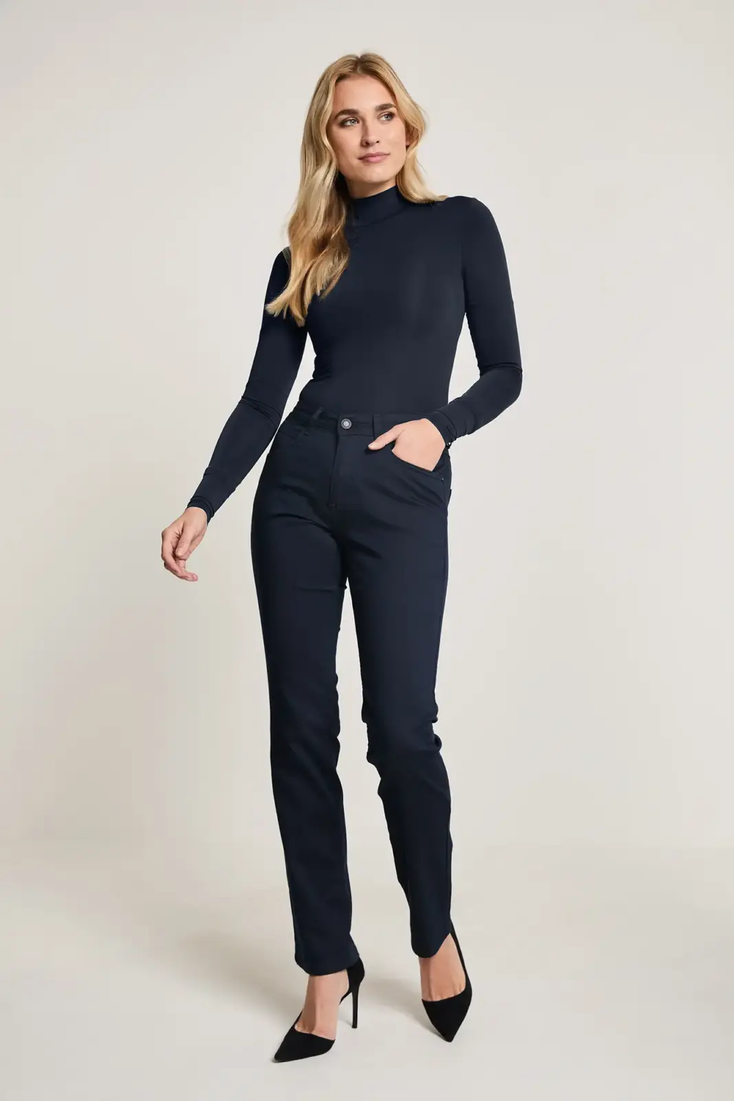 Angie Heaven High Waist Slim fit 301 Navy Para Mi