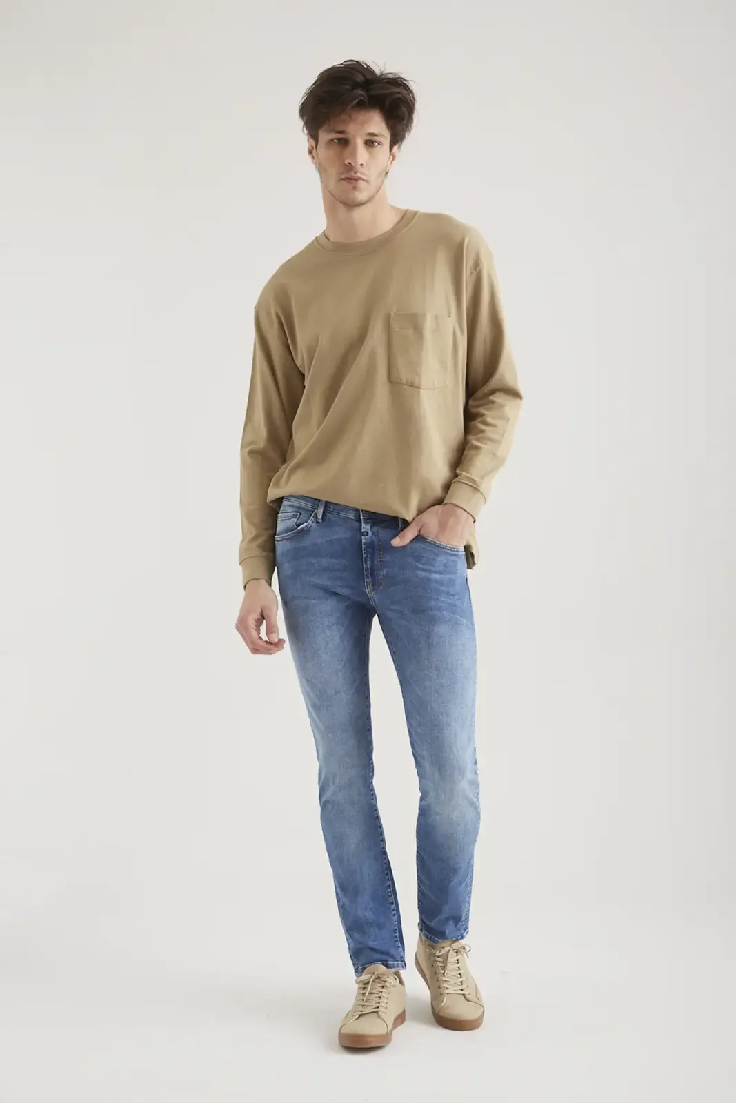 Leo medium blue Mid Waist Regular Length Super Flex 5 Pocket Jeans COJ