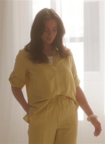 Top Mietta off white 55% Linnen  Yest