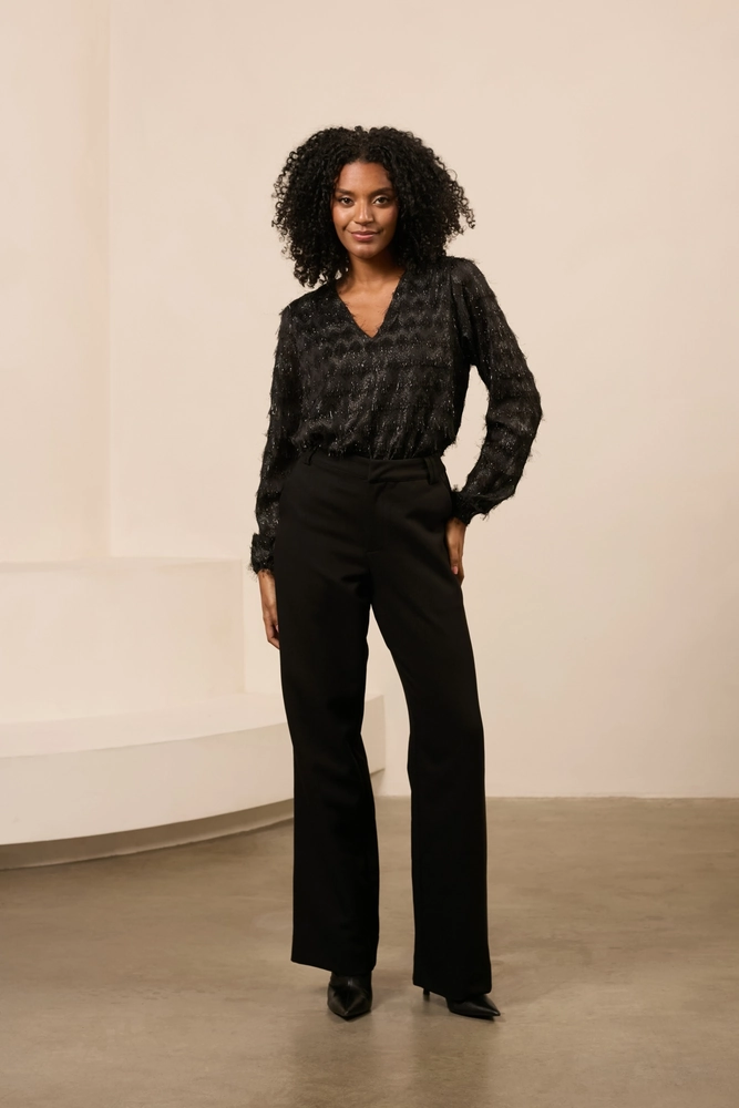 Blouse Amara Black  Lofty Manner